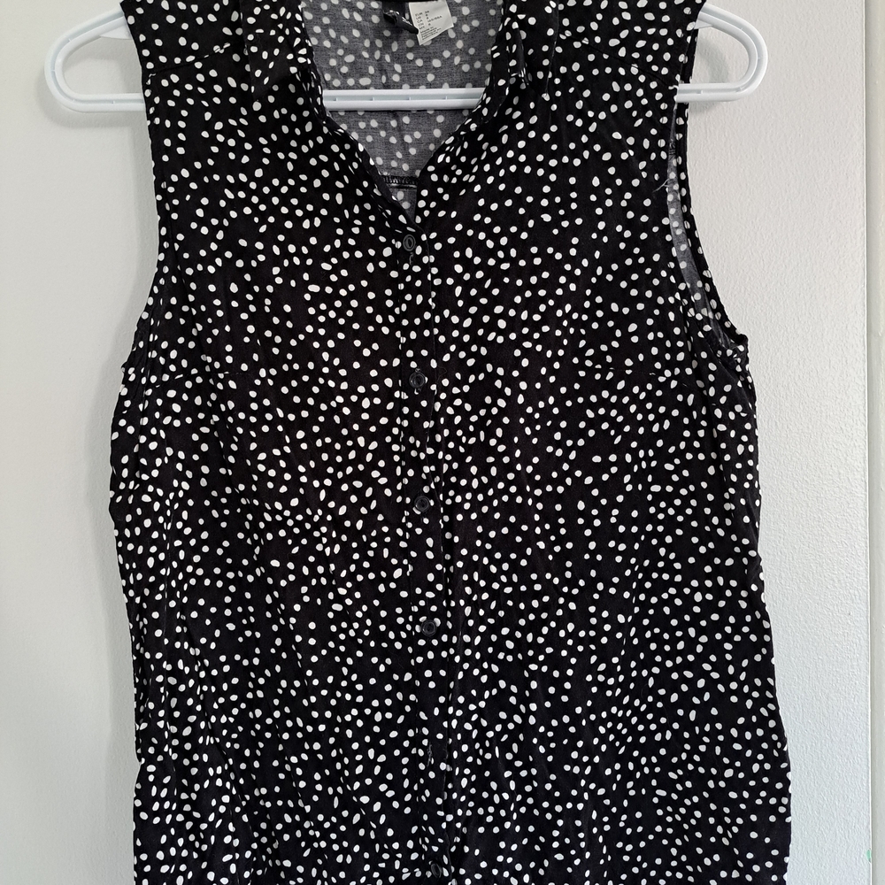 H&M Black and White Dotted Blouse